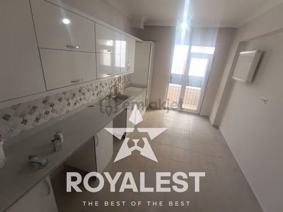 Royalest'ten Fırsat Daire Site İçerisinde 7/24 Güvenlikli 2