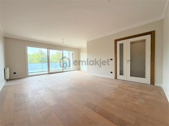 İstanbul House'dan Cennet Koruda Göl Manzaralı 2+1 Satılık Daire 2