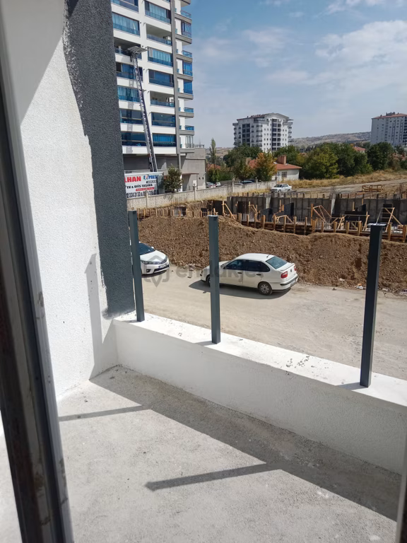 Ankara Mamak Kıbrısköy'de Modern, Yenilenmiş Ve Konforlu Daire 2