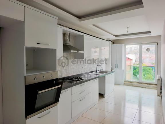 Pex Ankadan Emeksiz Saat Kulesi Yanı Ha*sarsız Kiralık 2+1 Daire 1