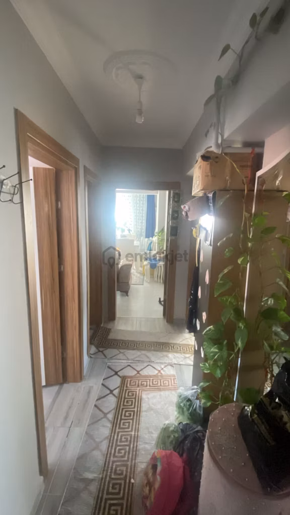 Tekirdağ Ergene Merkezi Konumda 3+1 Bakımlı Fırsat Daire 2