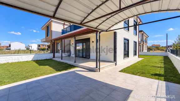 No:10’dan Denize 100 M, 260 M² Arsalı, Deniz Manzaralı Tam Müstakil Dubleks Villa 2