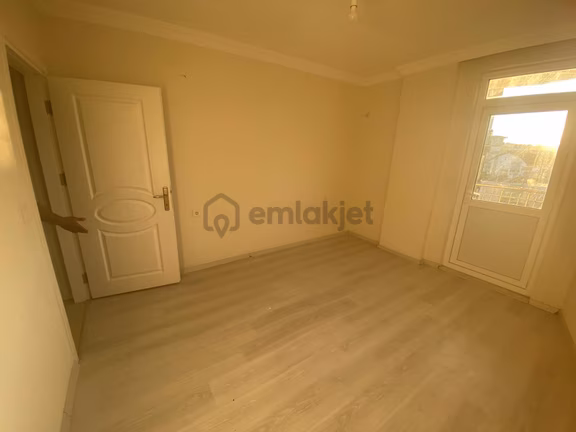 Merkezi Konumda, Toros Okulu Yakını, Masrafsız 3+1 Kiralık Daire 2