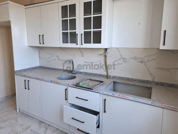 Hakev'den 15 Temmuzda Satılık Yeni Yapı Giriş Kat Daire 2