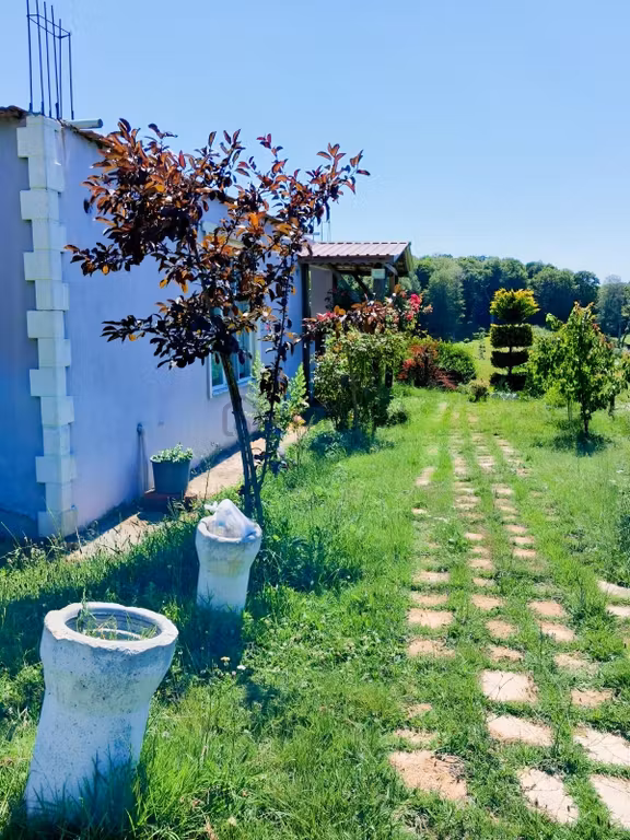 Taşlıgeçit Mahallesinde 2 Dönüm Arsa İçinde Müstakil Ev 1