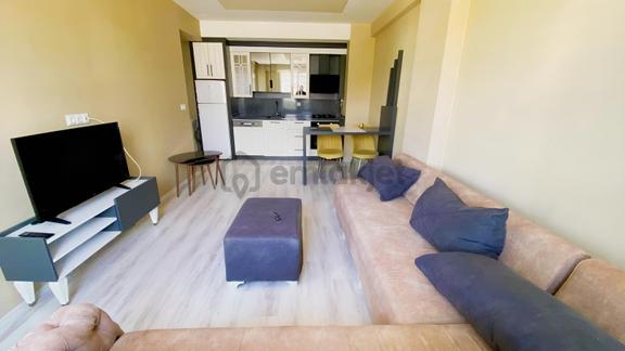 Afyon Özsu Emlak'tan Royal Suit'te Kiralık Eşyalı 2+1 Daire 1