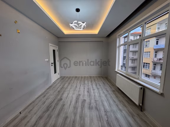 Külhan Mah. Çarşı Merkezde 3+1 Full Yapılı Arakat Kiralık Daire 1