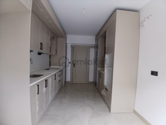 Fiyci Yatırım Site İçerisinde 3+1 Full Yapılı Ultra Lüks Daire 1