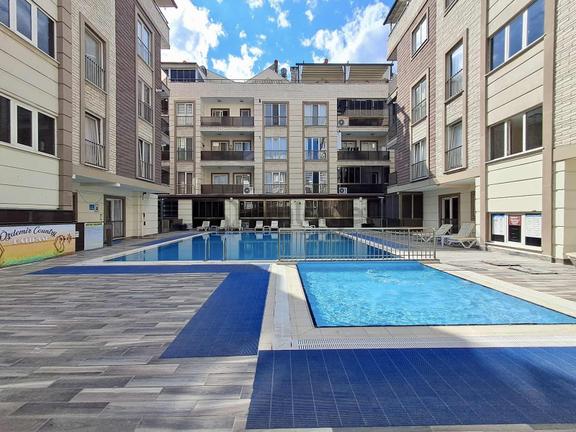 *yetki Royal'den Altınkum'da K.otoparklı Yüzme Havuzlu 2+1 Daire 2