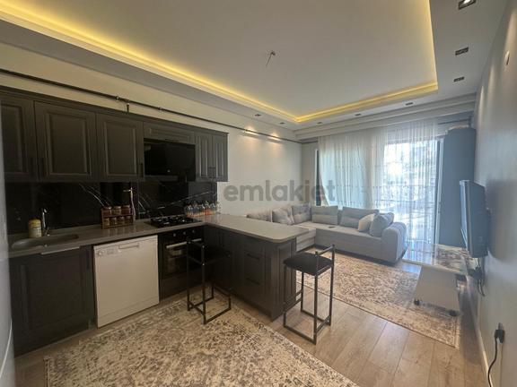 Fırsat Bir 3+0 Üç Yaşında Atakentte Eşyalı Daire 2