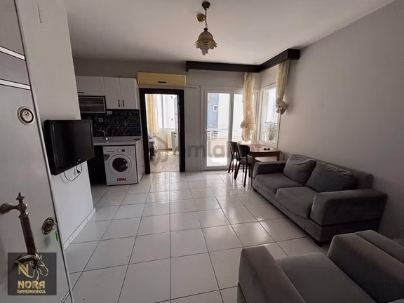 Nora'dan Cadde Üzeri Sıfır Temiz Eşyalı 2