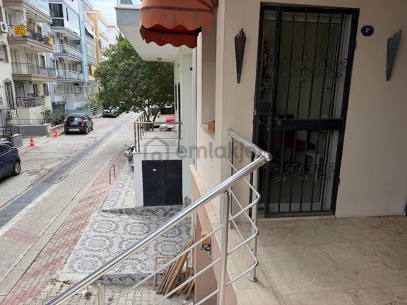 Karşıyaka Yalı Mah,izban Durağı Yakını Kiralık Dükkan 1
