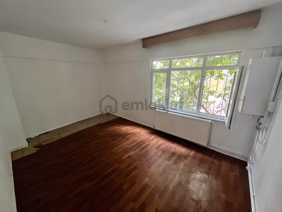 Albay Sadri Alantar Sk. İskanlı 2+1 90m2 Satılık Ferah Daire 2
