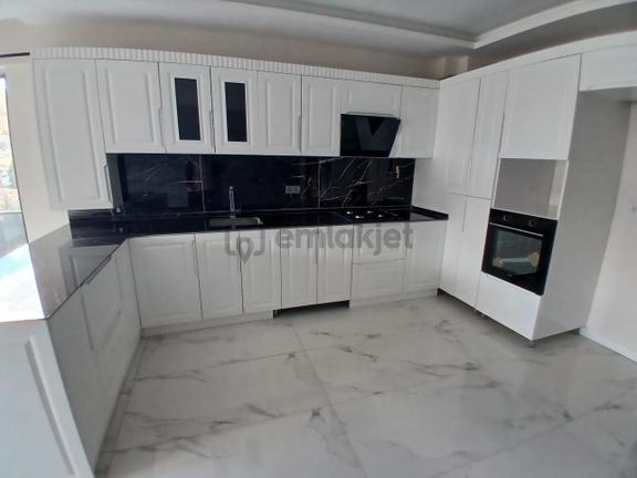 Premar Meva Gayrimenkul'den Çaydaçıra Mahallesin'de 4+1 Lüks Kiralık Daire 1