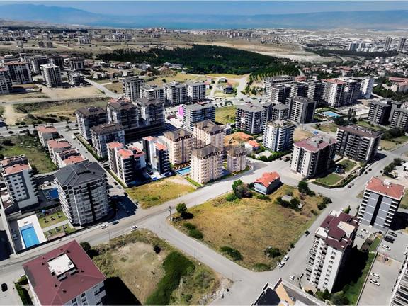 Şemikler'de Lüks Sitede 3+1 Fırsat Daire 2
