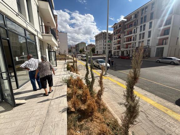 Zaviye Mahallesi'nde Temmeli Caddesi Üzerinde Kiralık Cadde Üstü 25 M² Dükkan 2