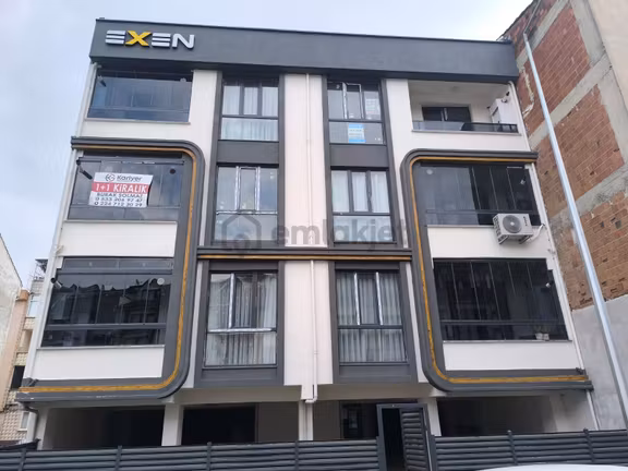 Kariyer'den Sinanbey 1+1 Ara Kat 55 M² Sıfır Son Kiralık Daire 1