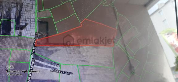 Arkadaş Emlaktan Karaca Ahilyas Köyünde Satılık Tarla 1