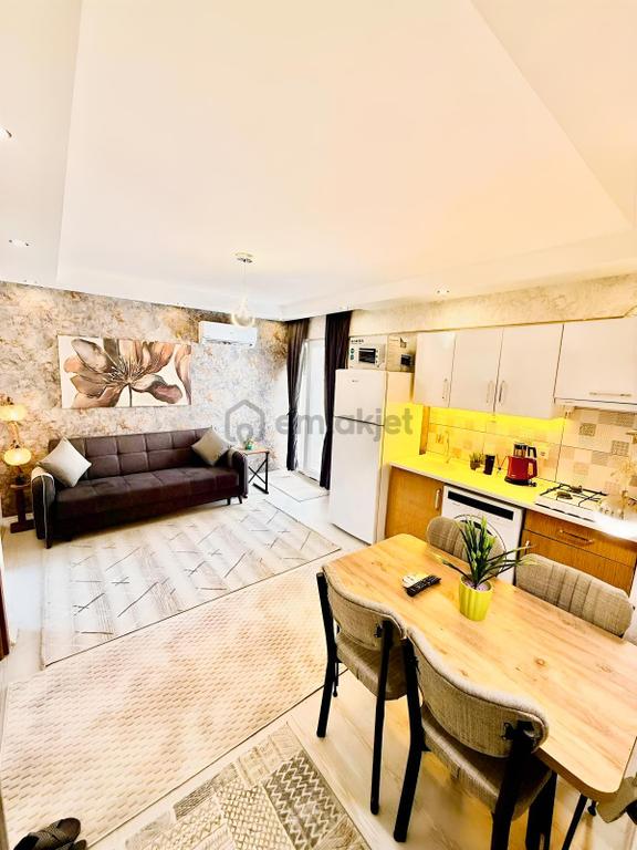 Bulvar'da 1+1 Ultra Lüks Full Eşyalı Daire, Memur Kiracılı 1