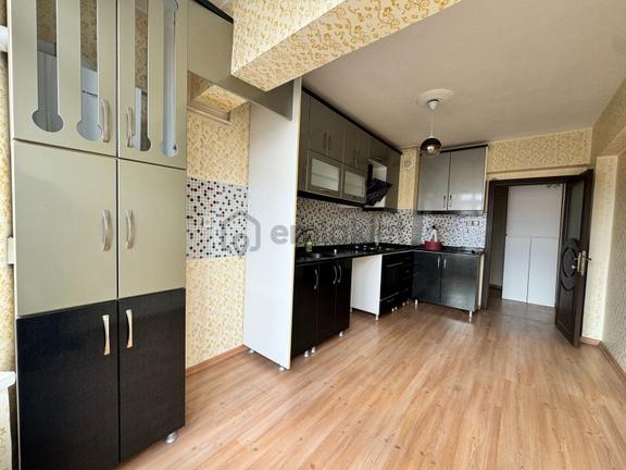 Turan'dan Ayvalıda Arakat 3+1 Yapılı Satılık Daire** 2