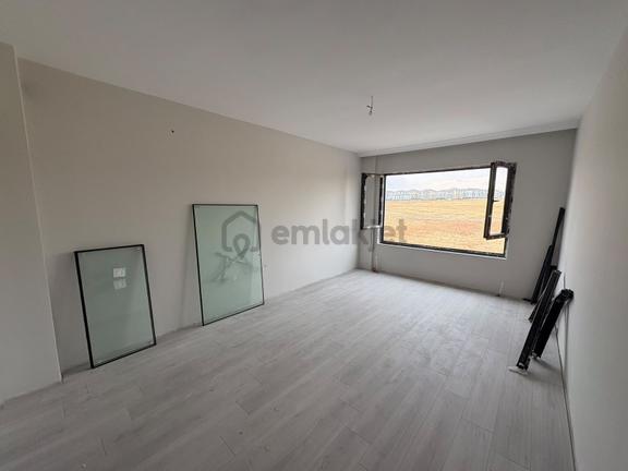 Saraycikda Bağı Ne Siz Mutfak 2t1 Katta 85 Metre 2