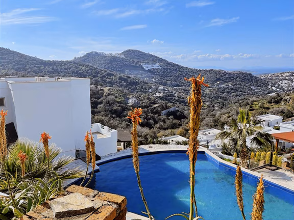 Bodrum Yalıkavak'ta Muhteşem Manzaralı Müstakil Villa 2