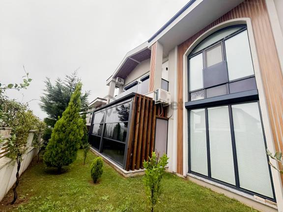 Tarcanlardan Tüysüzlerde Hayalinizdeki 4+1 Villa 1