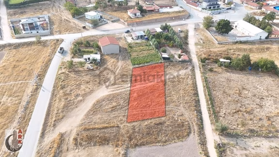 Ark Life'dan Sarısungur Mahallesinde Ana Yola Yakın 639m² Bahçe 2