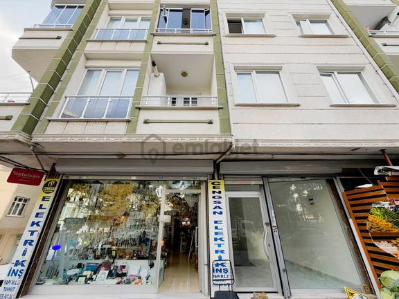 Doğan Araslı Dibi Cadde Üzeri 250m2 Depolu Köşebaşı Dükkan !!!! 2