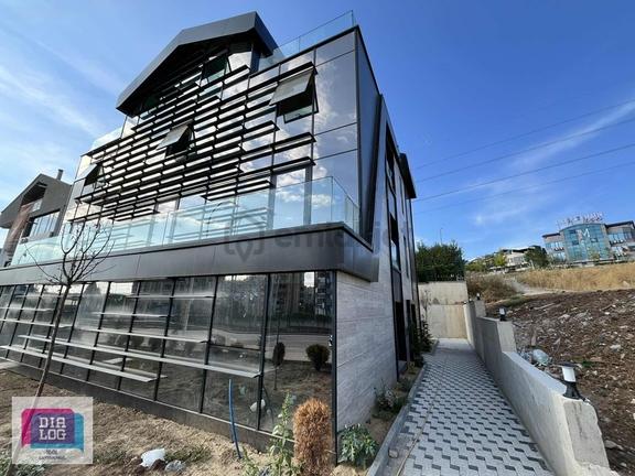Özlüce Batıkent İyi Konum 900 M2 Kullanım Alanlı Kiralık Bina 2