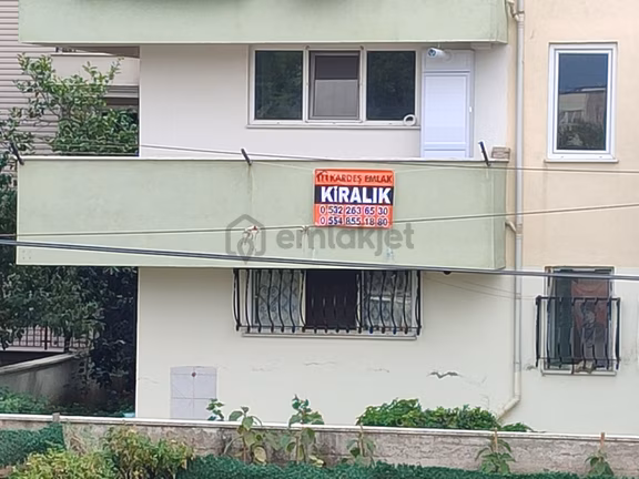 Kardeşten Kiralık - İkizçay 2.köprü Civarı Doğalgazlı Denize 100 Mt. Geniş 2+1 Daire 2