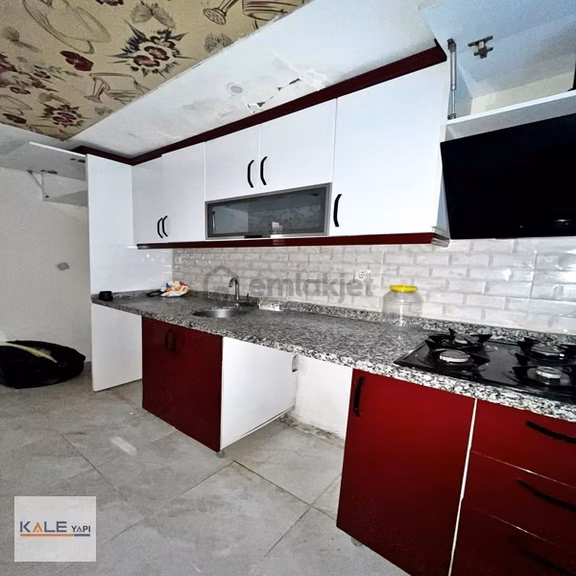 Kale Yapıdan Uygun Fiyatlı 2+1 Kiralık Bahçe Katı 2