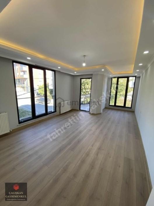 Arnavutköy Vadi Parkta Satılık Sıfır 2+1 Daire 2