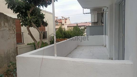 Zeytinalan Merkezde Kiralık 2+1 Daire 1
