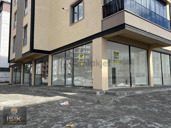 Işık Gayrimenkul' Den Hilalkent' Te Kiralık İşyeri 1