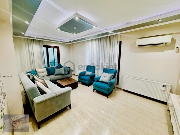 Menemen İsmet İnönü De Kiralık 100 M² Eşyalı Arakat Daire 1