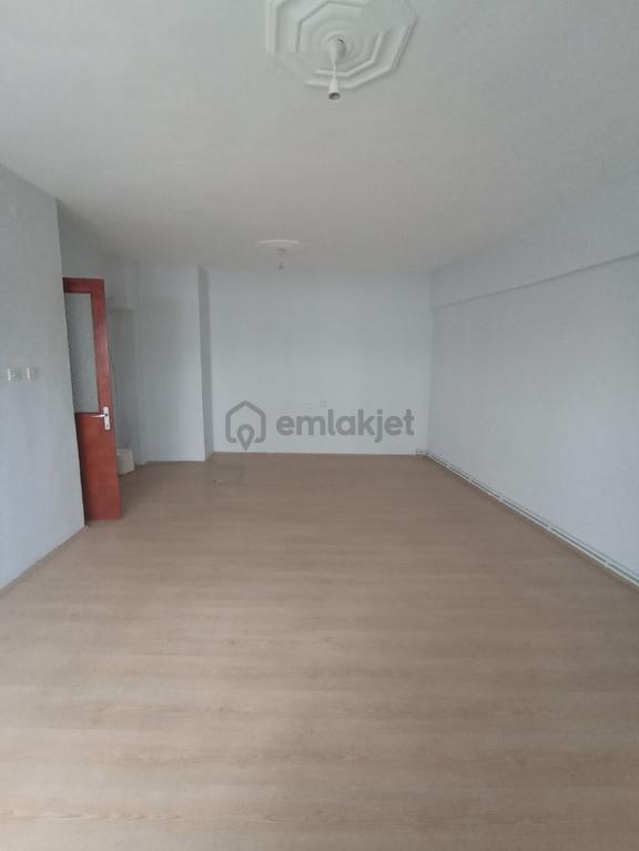 Sunullah Mahallesi Eser Sitesinde Ferah 3+1 Kiralık Daire 1