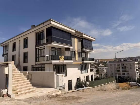 Diesten Tilmerç Mah. Nato Villalarında Bahçeli Müstakil Villa 1