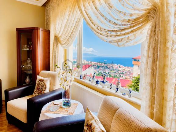 Çukurçayır Satılık Deniz Manzaralı Eşyalı Daire 1