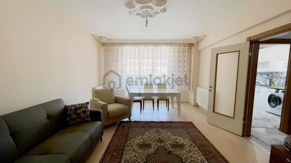 Çerkezköy De Satılık 2+1 Daire Net 90 M² 1