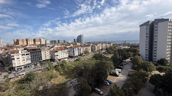 Çiğdem Emlak'tan Denizatı Sitesinde Kiralık 3+1 Daire 2