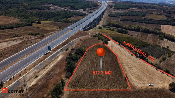 Çanakkale Suluca'da Otobana Cephe Boğaz Manzaralı Yatırımlık 2