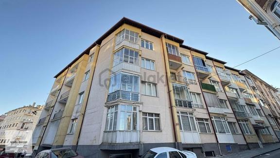 Vadi Grup'tan İstasyon Caddesinde Satılık 3+1 Daire! 1