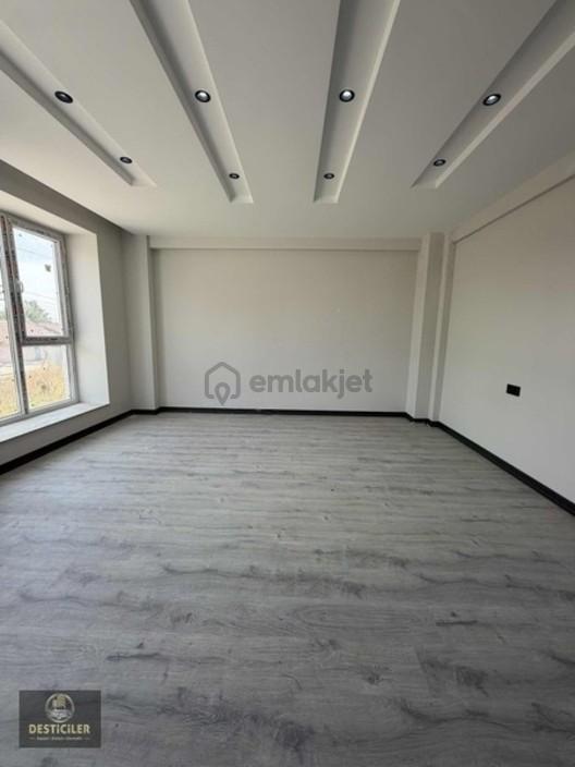 Om-şarhöyük Mah. 3+1 Özel Garajlı Kiralık Daire 2
