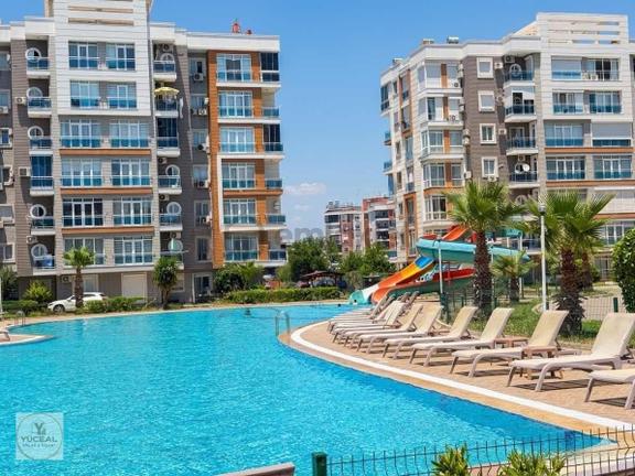 Göksu Su Ada Konutlarında Havuzlu Aquaparklı 7/24 Güvenlikli 2