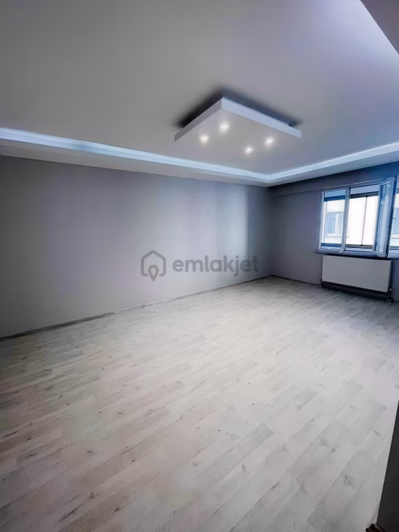 Delfa Emlaktan Kapaklı Yuvamda 120 M2 2+1 Daire 1
