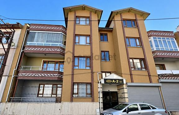 Nakipoğlu Mah. Isı Yalıtımlı Bakımlı Arakat 3+1 Satılık Daire 1