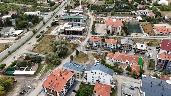 İncek Bulvar Dibinde | Ara Kat | Balkonlu | Yüksek Kira Getirli 1