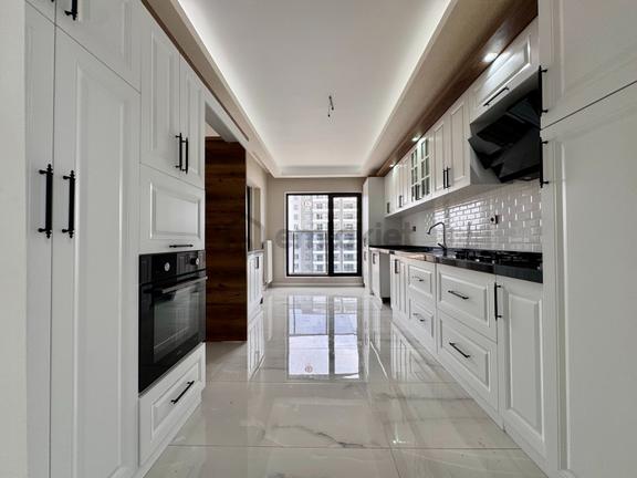 Göktaş'tan█ Hastane Yanı 4+1 Ultra Lüx Sitede Full Yapılı Daire 1