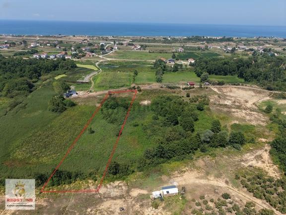 Karasu Köyü Denize 1 Km 4.400m2 Tarla 1